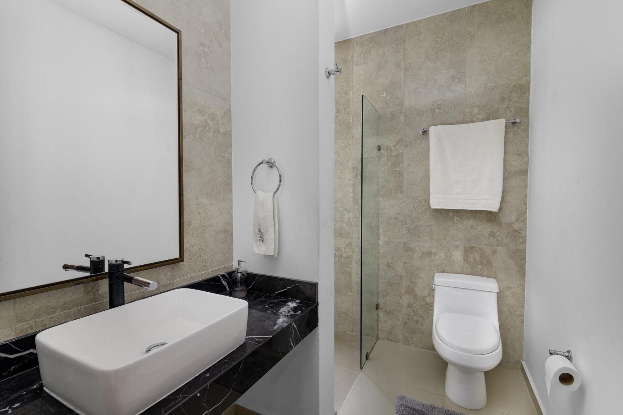 Angelina 28 Beachfront And Family Apartments - Modern And Relaxing Long Stays - 20 Min From Cancun Airport Puerto Morelos Eksteriør bilde