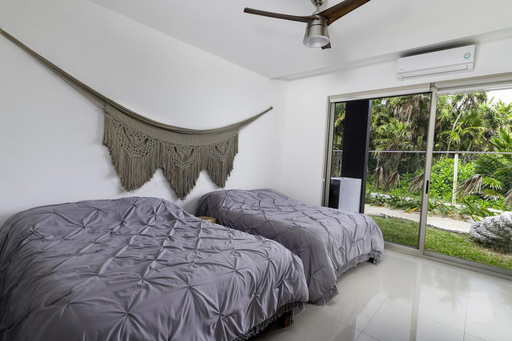 Angelina 28 Beachfront And Family Apartments - Modern And Relaxing Long Stays - 20 Min From Cancun Airport Puerto Morelos Eksteriør bilde