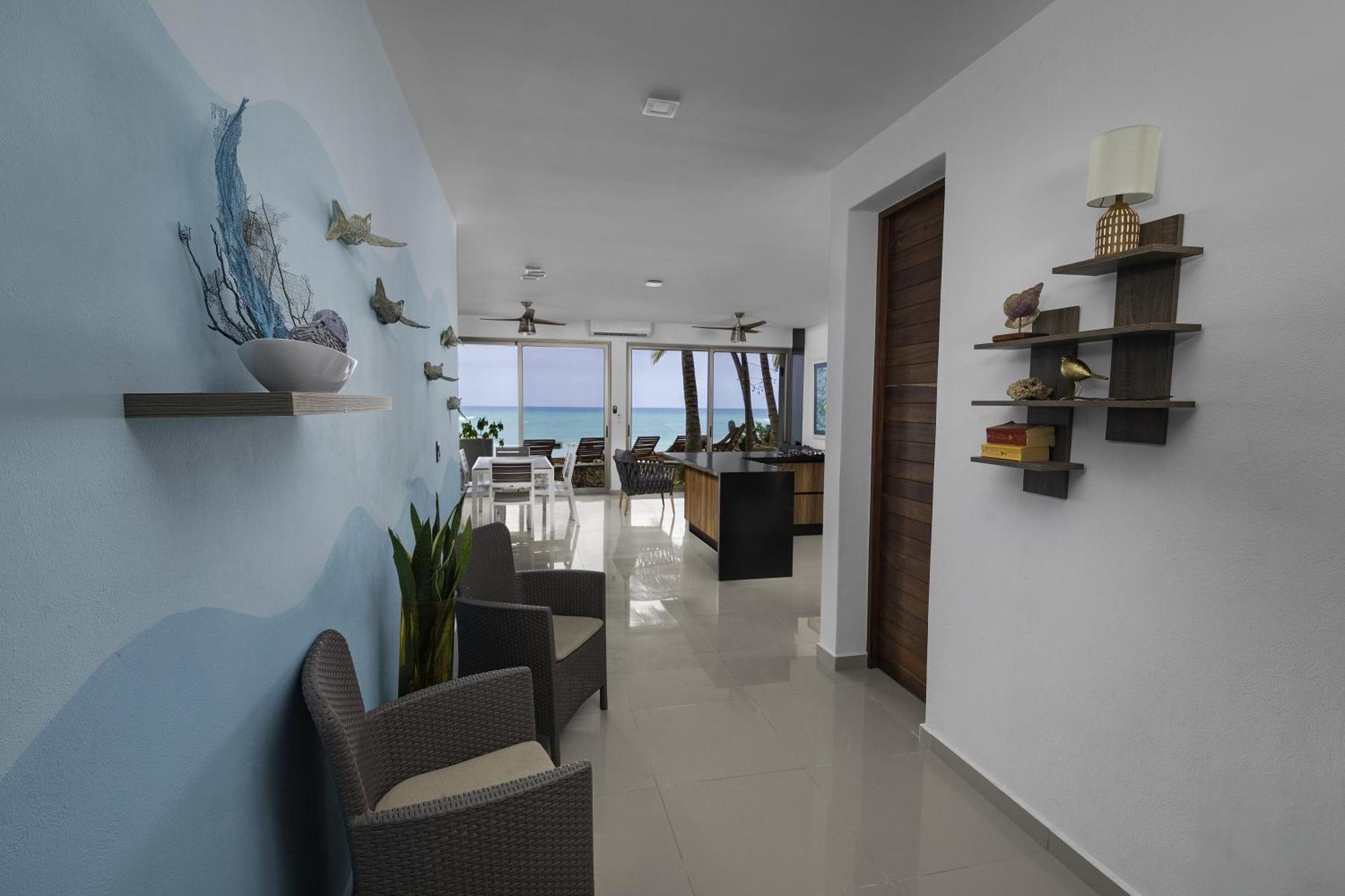 Angelina 28 Beachfront And Family Apartments - Modern And Relaxing Long Stays - 20 Min From Cancun Airport Puerto Morelos Eksteriør bilde